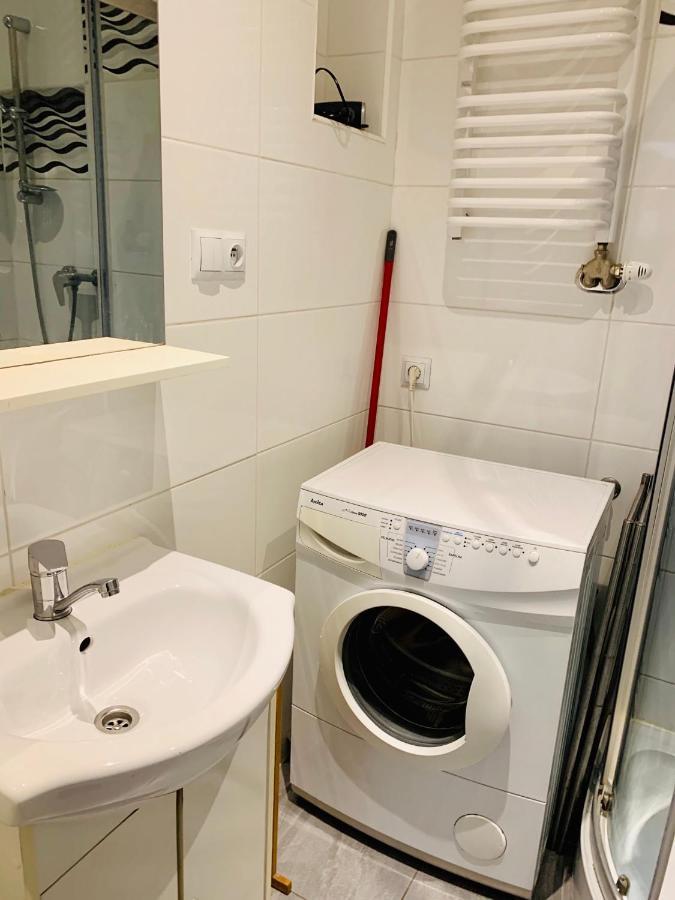 Apartament W Centrum :) Cracovia Exterior foto